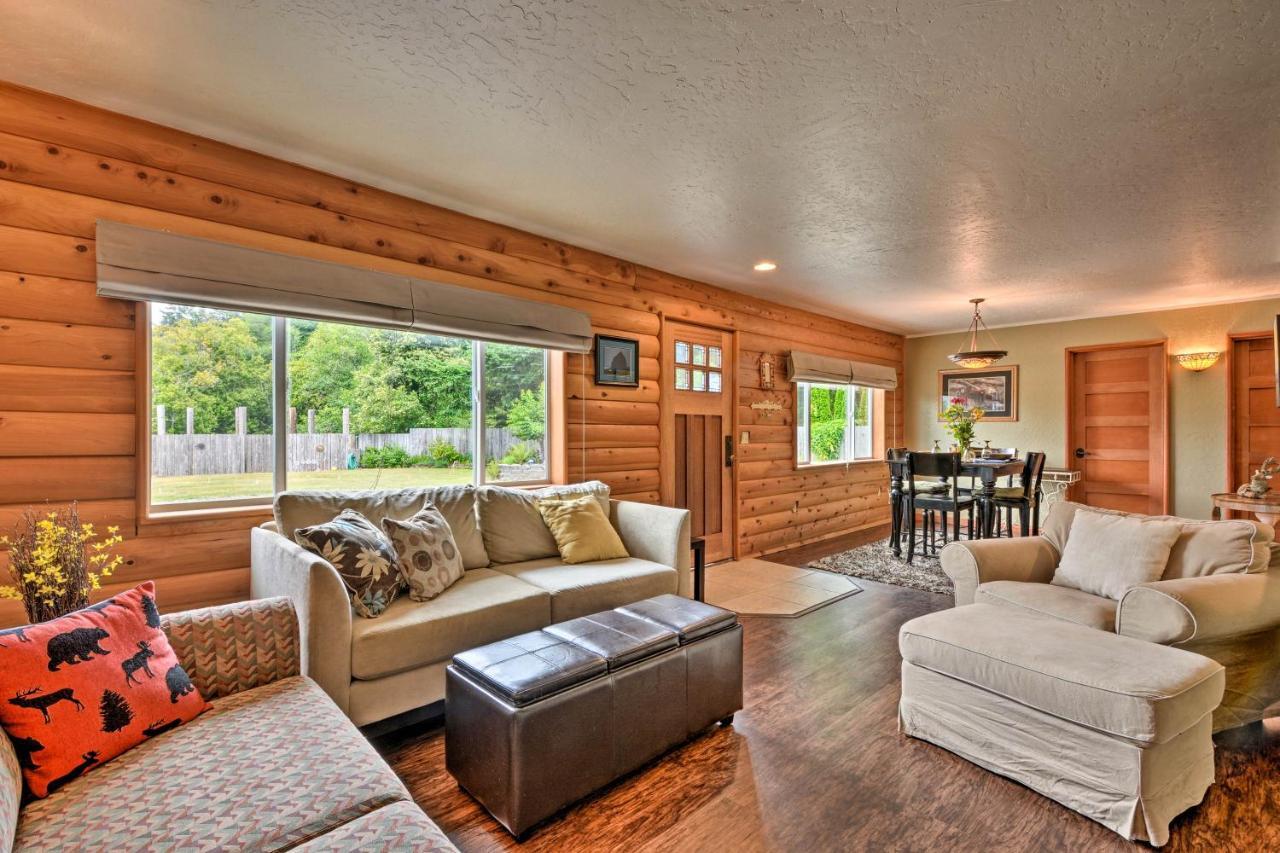 Gold Beach Apartment With Activities - 2 Mi To Ocean Exterior photo