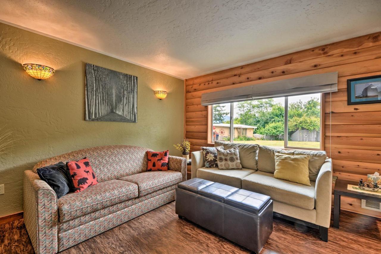 Gold Beach Apartment With Activities - 2 Mi To Ocean Exterior photo